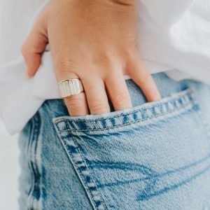 The Alys Ring