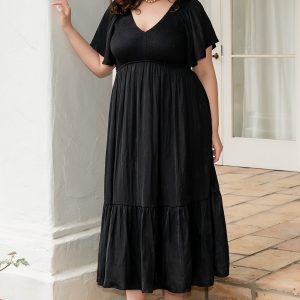 Lovell Smocked Midi Dress | Black