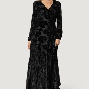 Vienna Velvet Maxi Dress | Black