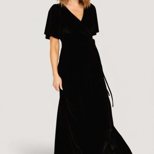 Katelyn Velvet Maxi Wrap Dress | Black